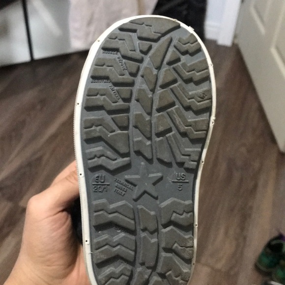 Winter boot - Picture 3 of 5